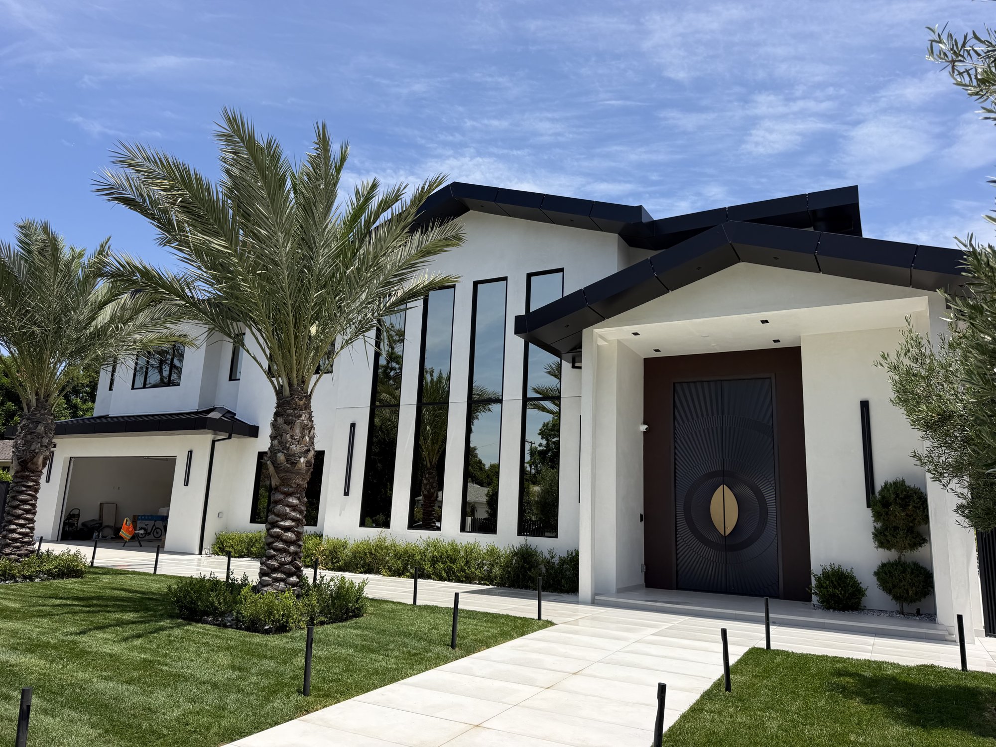 Modern residence with pool — window film installation, photo 1